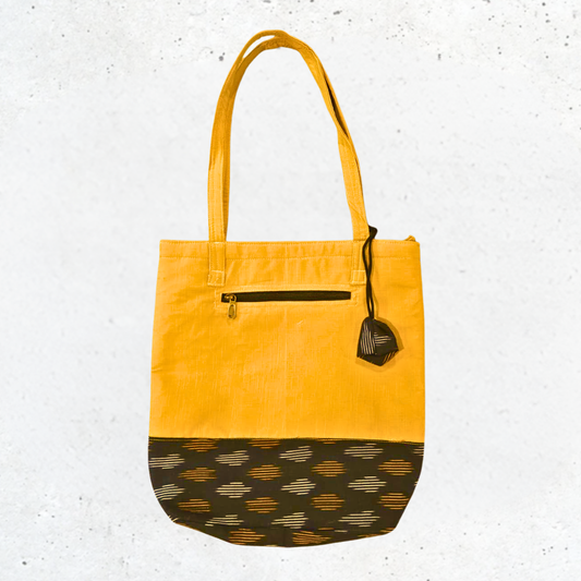 Aabhaas Tote bag with Ikat