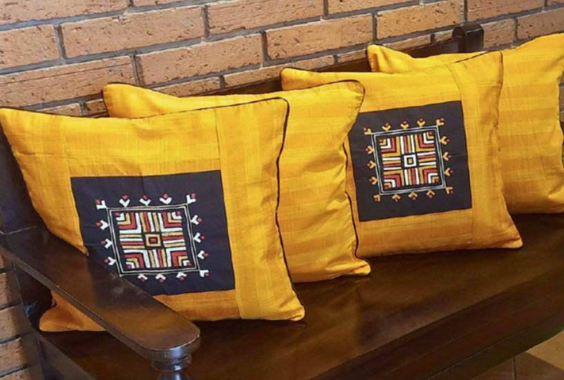 Hand Embroidered Cushion Covers (Set of 4 | Embroidered 2, Plain 2)