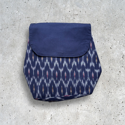 Naavika Sling Bag with Coin Purse