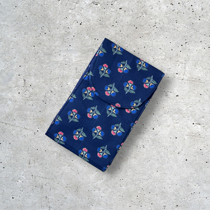 Navya cellphone crossbody bag